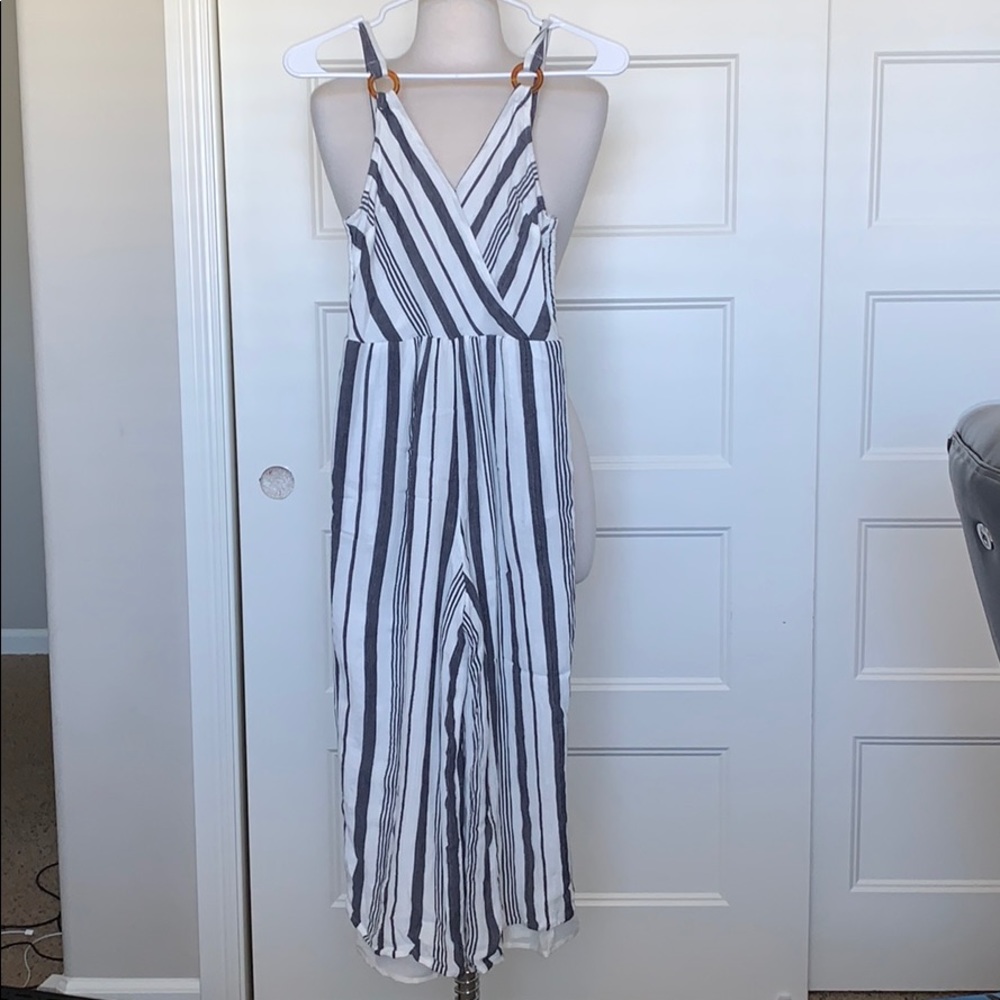 AE White and Gray Striped Jumpsuit w/ Pockets